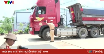 Gia Lai mạnh tay xử lý xe quá tải trên Quốc lộ 25