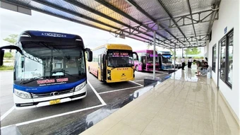 Giá nhiên liệu giảm, nhiều doanh nghiệp vận tải hành khách ở Nghệ An vẫn chưa điều chỉnh giá cước