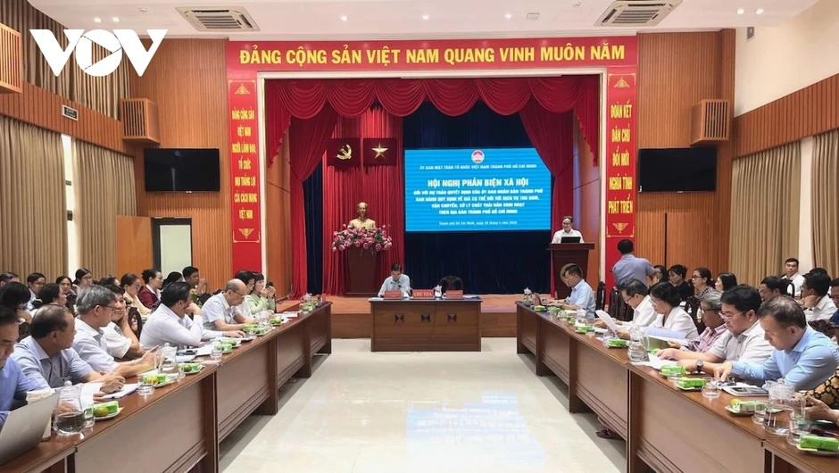 Giá thu rác sinh hoạt tại TP.HCM: Xả ít hay xả nhiều vẫn đóng tiền như nhau? Giá thu rác sinh hoạt tại TP.HCM: Xả ít hay xả nhiều vẫn đóng tiền như nhau?