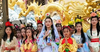 Giải mã Sức hút của Lễ hội Đản sinh Phật Bà Quan Âm tại Sông Mao
