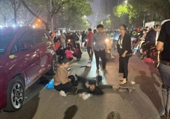 Giám đốc Công an TP Hà Nội chỉ đạo xử lý nghiêm vụ ô tô lao như tên bắn, tông nhiều phương tiện Giám đốc Công an TP Hà Nội chỉ đạo xử lý nghiêm vụ ô tô lao như tên bắn, tông nhiều phương tiện