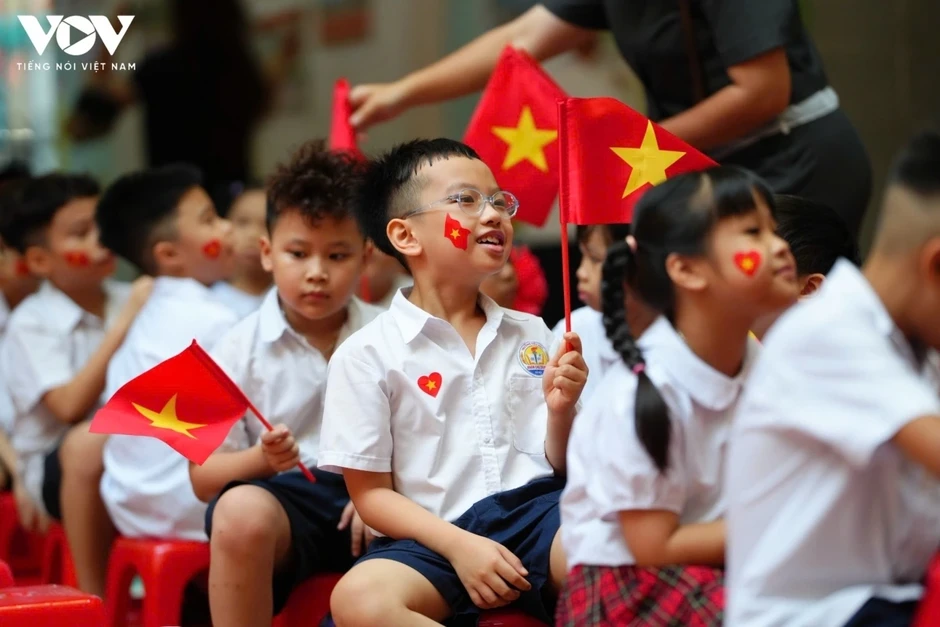 Giảm trừ chi phí y tế, giáo dục khi tính thuế: Lấy con người làm trung tâm Giảm trừ chi phí y tế, giáo dục khi tính thuế: Lấy con người làm trung tâm