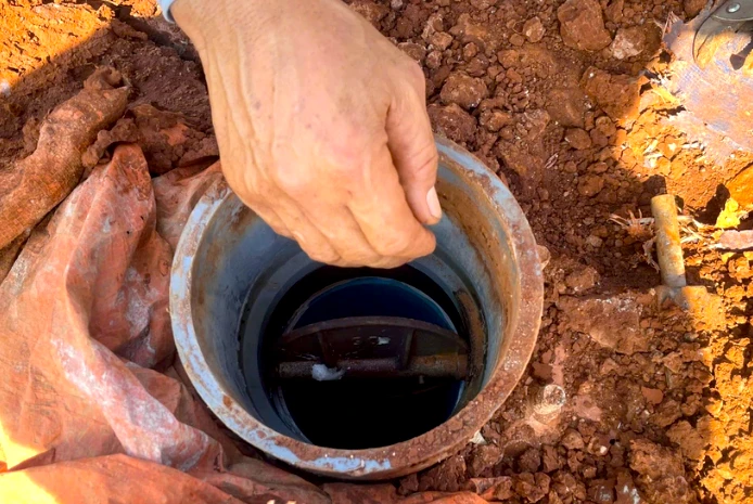 Giếng nước tự phun cực mạnh ở Gia Lai: Khuyến cáo không khoan quá sâu Giếng nước tự phun cực mạnh ở Gia Lai: Khuyến cáo không khoan quá sâu