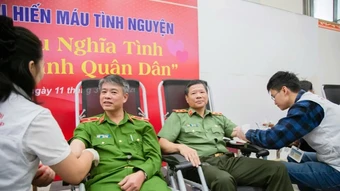 Giọt máu nghĩa tình, sự sẻ chia từ trái tim người lính