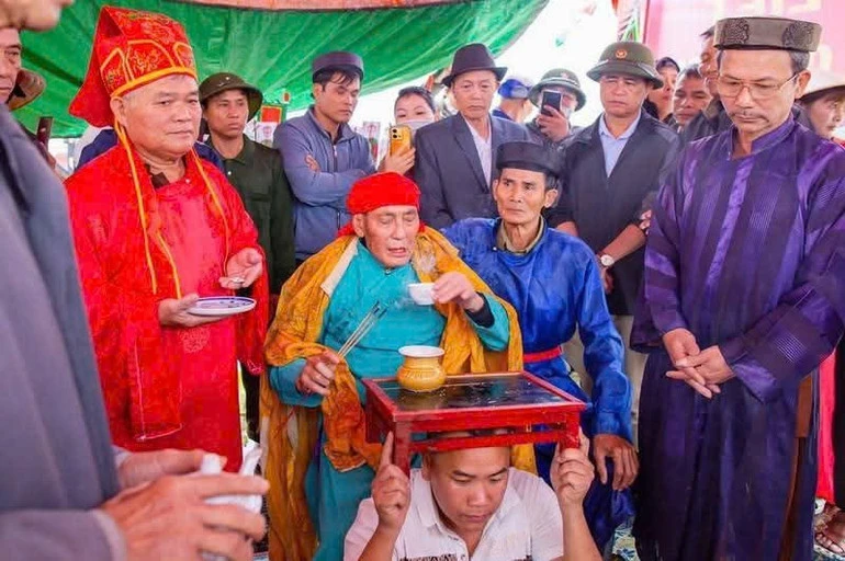 Giữ mạch nguồn di sản Lễ hội Đền Thanh Liệt trong đời sống đương đại Giữ mạch nguồn di sản Lễ hội Đền Thanh Liệt trong đời sống đương đại