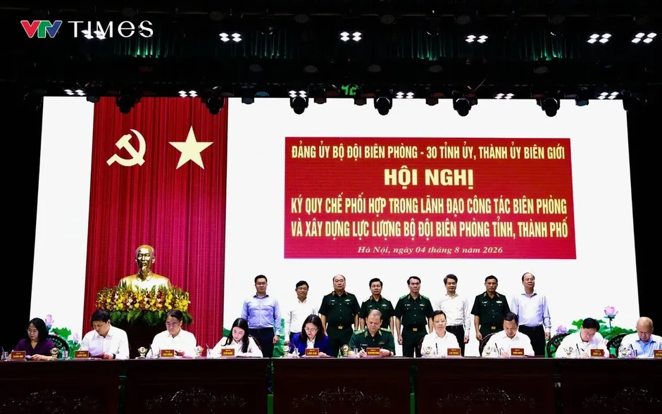 Giữ vững "phên dậu" Tổ quốc từ sức mạnh phối hợp Giữ vững "phên dậu" Tổ quốc từ sức mạnh phối hợp