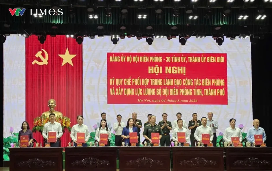 Giữ vững "phên dậu" Tổ quốc từ sức mạnh phối hợp Giữ vững "phên dậu" Tổ quốc từ sức mạnh phối hợp