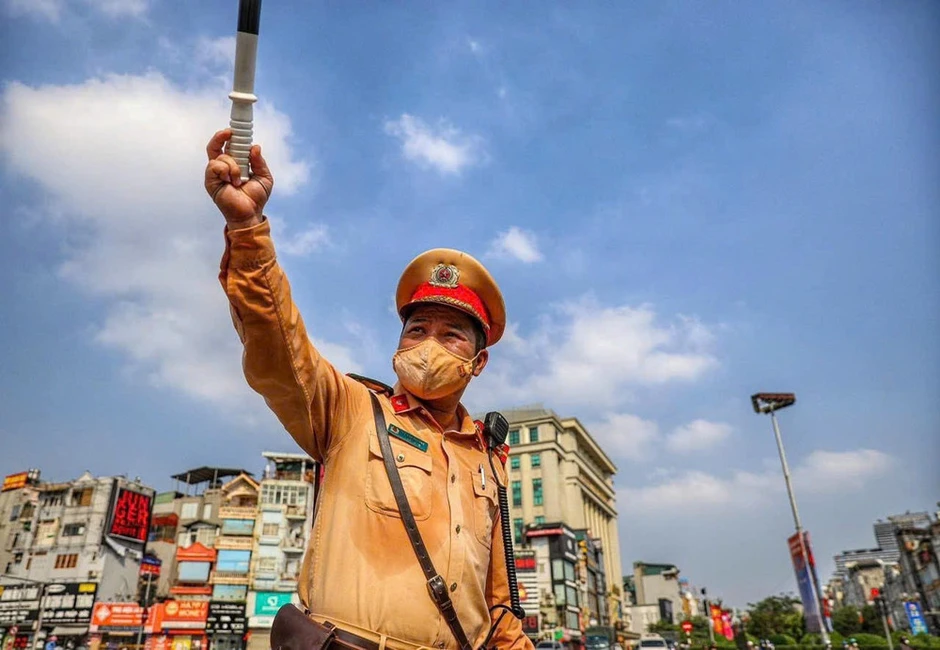 Giữ vững trật tự an toàn giao thông địa bàn Thủ đô Giữ vững trật tự an toàn giao thông địa bàn Thủ đô