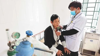 Giúp dân hưởng quyền phòng bệnh