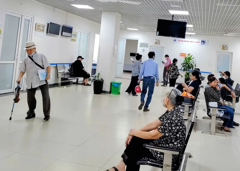 Gồng mình dưới “chảo lửa” hơn 40°C Gồng mình dưới “chảo lửa” hơn 40°C