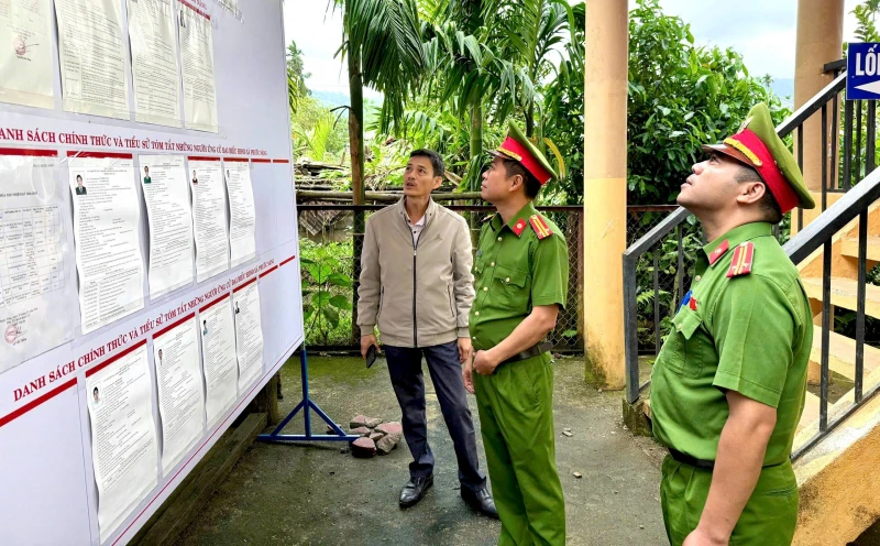 Gửi kỳ vọng từ đại ngàn Trường Sơn đến Ngày hội non sông Gửi kỳ vọng từ đại ngàn Trường Sơn đến Ngày hội non sông