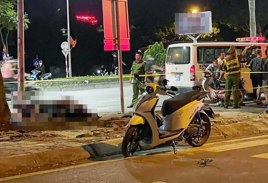 Hà Nội: 2 vụ xe máy tự gây tai nạn, 5 người thương vong Hà Nội: 2 vụ xe máy tự gây tai nạn, 5 người thương vong