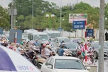 Hà Nội: Cấm ô tô đi thẳng từ Trung Thư sang Trung Văn trong giờ cao điểm