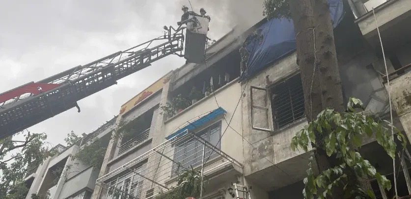 Hà Nội chỉ đạo khẩn trương điều tra, khắc phục hậu quả vụ cháy tại Văn Phú khiến 2 người tử vong Hà Nội chỉ đạo khẩn trương điều tra, khắc phục hậu quả vụ cháy tại Văn Phú khiến 2 người tử vong