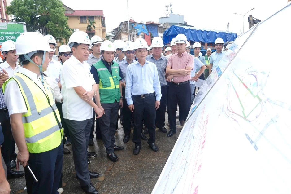Hà Nội chốt thông tuyến Vành đai 1 trên mặt đất dịp Quốc khánh 2/9 Hà Nội chốt thông tuyến Vành đai 1 trên mặt đất dịp Quốc khánh 2/9