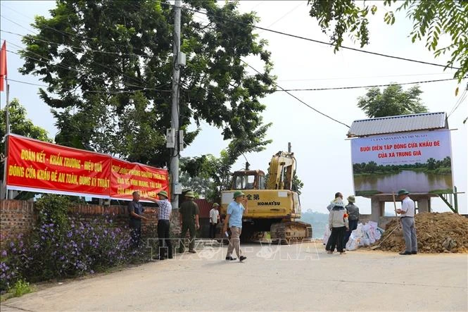 Hà Nội: Chủ động bảo vệ đê Đô Tân trước những tình huống lũ lớn