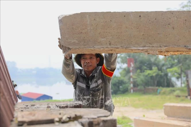 Hà Nội: Chủ động bảo vệ đê Đô Tân trước những tình huống lũ lớn