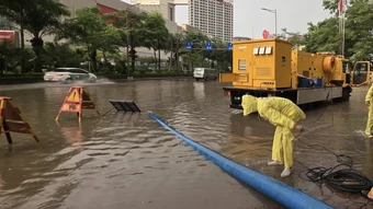 Hà Nội chủ động vận hành hệ thống, tiêu thoát nước nhanh sau trận mưa lớn 25/7