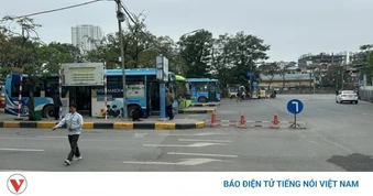Hà Nội chưa có chủ trương miễn phí xe buýt cho toàn dân