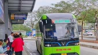Hà Nội chưa có chủ trương miễn phí xe buýt toàn dân