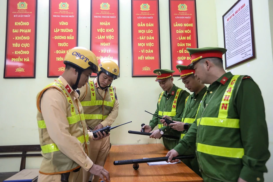 Hà Nội, Công an các đơn vị xuyên đêm bảo đảm ANTT trước ngày bầu cử Hà Nội, Công an các đơn vị xuyên đêm bảo đảm ANTT trước ngày bầu cử