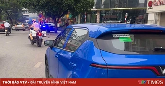 Hà Nội: CSGT kịp thời mở đường đưa sản phụ đến bệnh viện an toàn