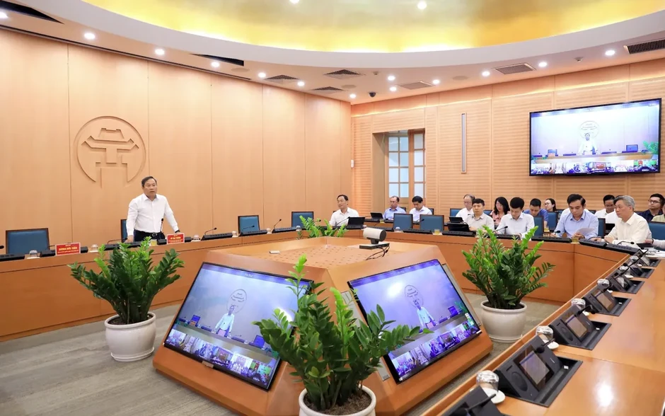 Hà Nội đẩy mạnh cải cách hành chính: Tiết kiệm hơn 32,5 tỷ đồng sau hơn 3 tháng phân cấp, ủy quyền Hà Nội đẩy mạnh cải cách hành chính: Tiết kiệm hơn 32,5 tỷ đồng sau hơn 3 tháng phân cấp, ủy quyền
