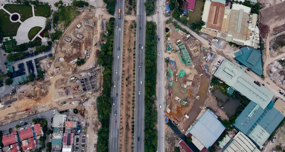 Hà Nội điều chỉnh giao thông đường Hoàng Tùng, phục vụ thi công nút giao Vành đai 3,5 với Đại lộ Thăng Long Hà Nội điều chỉnh giao thông đường Hoàng Tùng, phục vụ thi công nút giao Vành đai 3,5 với Đại lộ Thăng Long