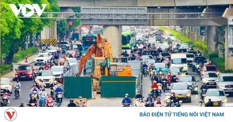 Hà Nội dựng rào chắn hơn 1,2km đường Nguyễn Trãi, di chuyển thế nào?