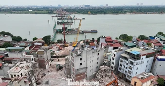 Hà Nội hỗ trợ tạm cư tối đa 15 triệu đồng/tháng mỗi hộ dân