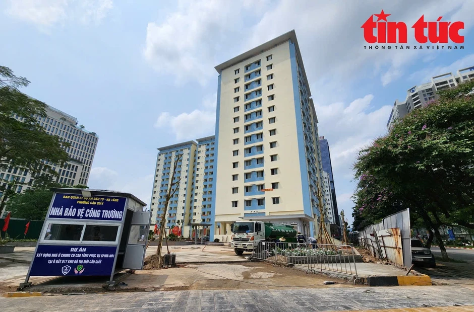 Hà Nội ‘hồi sinh’ khu tái định cư trên đất vàng sau hơn 10 năm bỏ hoang Hà Nội ‘hồi sinh’ khu tái định cư trên đất vàng sau hơn 10 năm bỏ hoang
