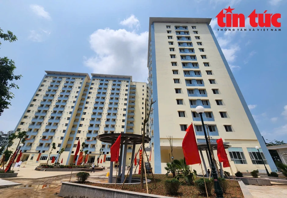 Hà Nội ‘hồi sinh’ khu tái định cư trên đất vàng sau hơn 10 năm bỏ hoang Hà Nội ‘hồi sinh’ khu tái định cư trên đất vàng sau hơn 10 năm bỏ hoang