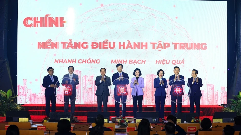 Hà Nội khai trương nền tảng điều hành tập trung hai cấp Hà Nội khai trương nền tảng điều hành tập trung hai cấp