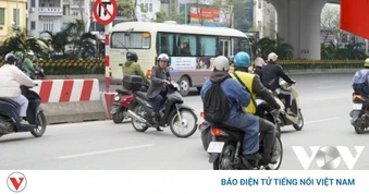 Hà Nội: Không để đường Phạm Văn Đồng thành điểm nóng vi phạm