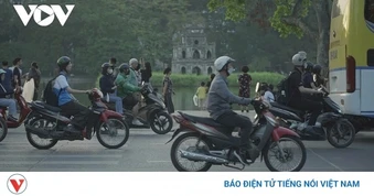 Hà Nội làm rõ thông tin “chưa cấm xe máy xăng cá nhân đi vào vùng phát thải thấp"