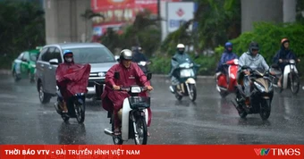 Hà Nội mưa dông, vùng núi và trung du Bắc Bộ đề phòng lũ quét