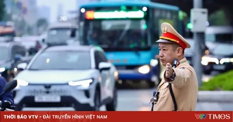Hà Nội: Phân luồng từ xa hạn chế ùn tắc ngày cuối kỳ nghỉ lễ