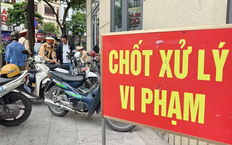 Hà Nội: Quyết liệt xử lý người đi xe đạp, xe đạp điện vi phạm nồng độ cồn Hà Nội: Quyết liệt xử lý người đi xe đạp, xe đạp điện vi phạm nồng độ cồn