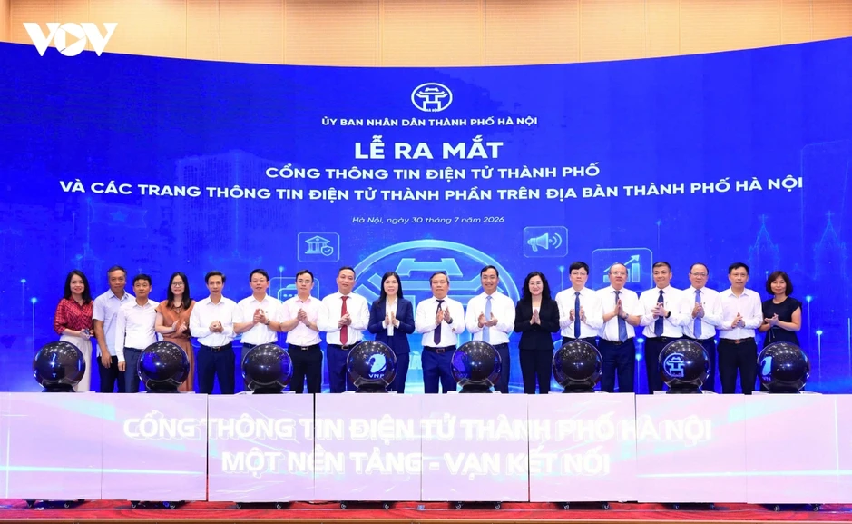 Hà Nội ra mắt Cổng Thông tin điện tử thành phố và 140 trang thông tin thành phần Hà Nội ra mắt Cổng Thông tin điện tử thành phố và 140 trang thông tin thành phần