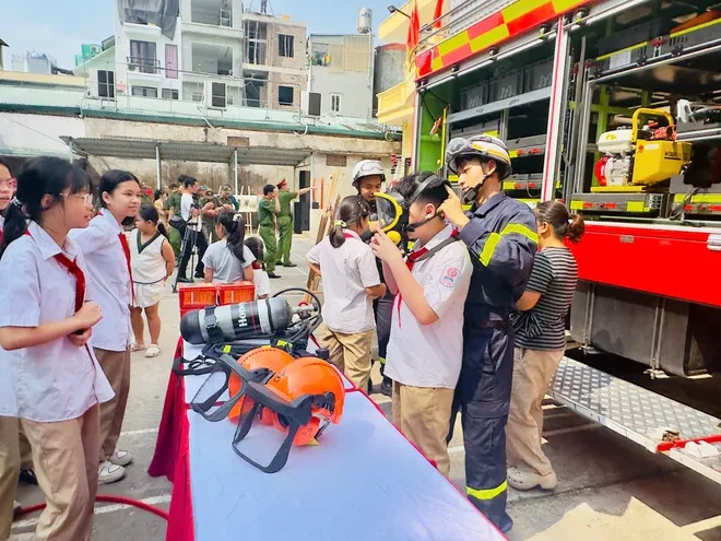 Hà Nội: Ra mắt Trung tâm trải nghiệm cộng đồng PCCC Hà Nội: Ra mắt Trung tâm trải nghiệm cộng đồng PCCC