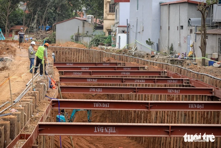 Hà Nội rào chắn đường Đặng Văn Ngữ, Trần Cung, Lê Duẩn... làm dự án chống ngập Hà Nội rào chắn đường Đặng Văn Ngữ, Trần Cung, Lê Duẩn... làm dự án chống ngập