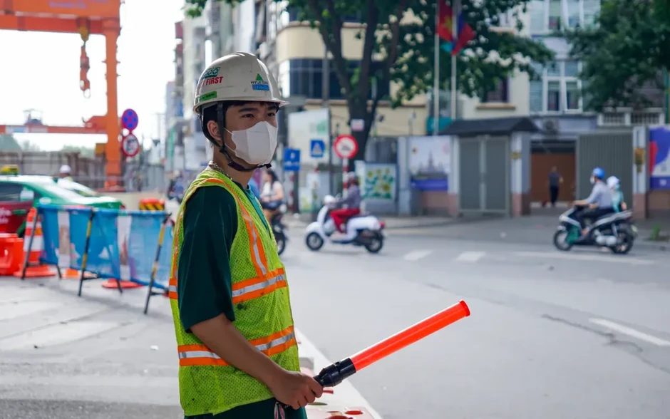 Hà Nội rào chắn, phân luồng giao thông nút La Thành - Nguyễn Chí Thanh từ 30/5