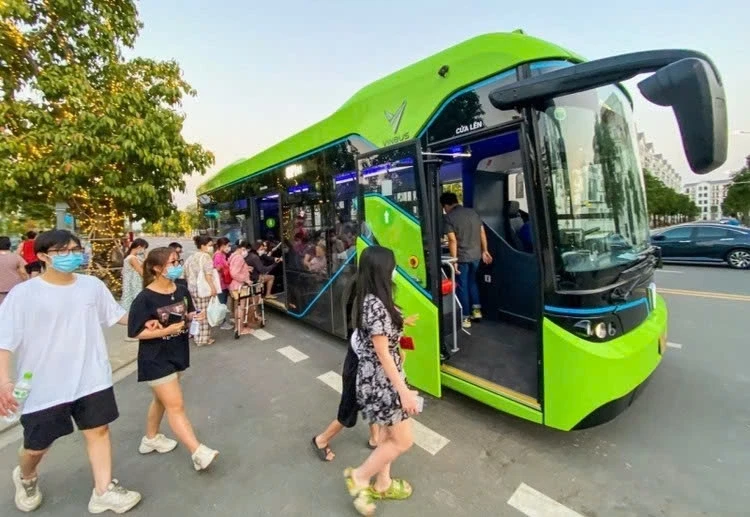 Hà Nội sẽ thí điểm vùng phát thải thấp, phát triển giao thông xanh Hà Nội sẽ thí điểm vùng phát thải thấp, phát triển giao thông xanh