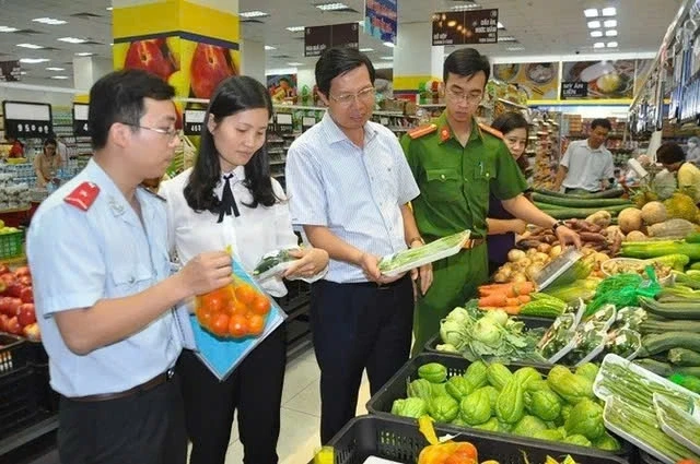 Hà Nội siết chặt an toàn thực phẩm dịp nghỉ lễ