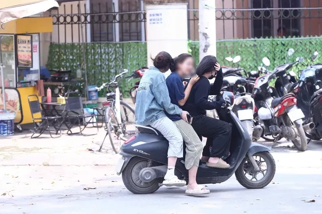 Hà Nội: Siết chặt quản lý xe đưa đón, tăng cường xử lý học sinh vi phạm Hà Nội: Siết chặt quản lý xe đưa đón, tăng cường xử lý học sinh vi phạm