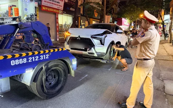 Hà Nội: Tai nạn liên hoàn trên đường Doãn Kế Thiện, các lái xe âm tính với cồn và ma túy Hà Nội: Tai nạn liên hoàn trên đường Doãn Kế Thiện, các lái xe âm tính với cồn và ma túy