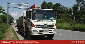 Hà Nội: Tăng cường kiểm tra nồng độ cồn, ma túy tài xế xe tải, xe container trên Đại lộ Thăng Long