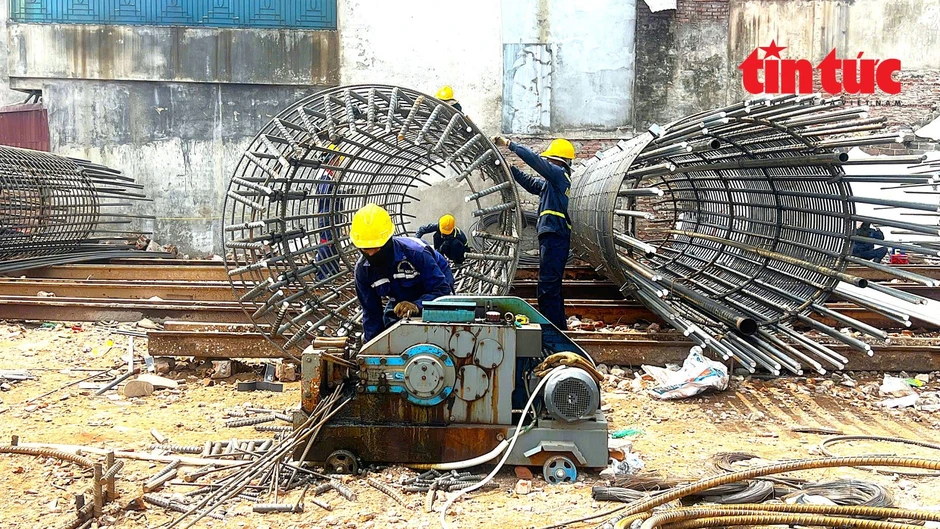 Hà Nội tăng tốc giải phóng mặt bằng thi công cầu Trần Hưng Đạo Hà Nội tăng tốc giải phóng mặt bằng thi công cầu Trần Hưng Đạo