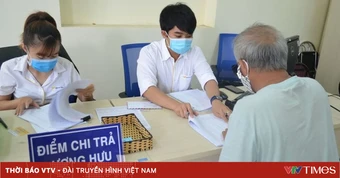 Hà Nội tổ chức đợt cao điểm chi trả lương hưu, trợ cấp BHXH không bị gián đoạn