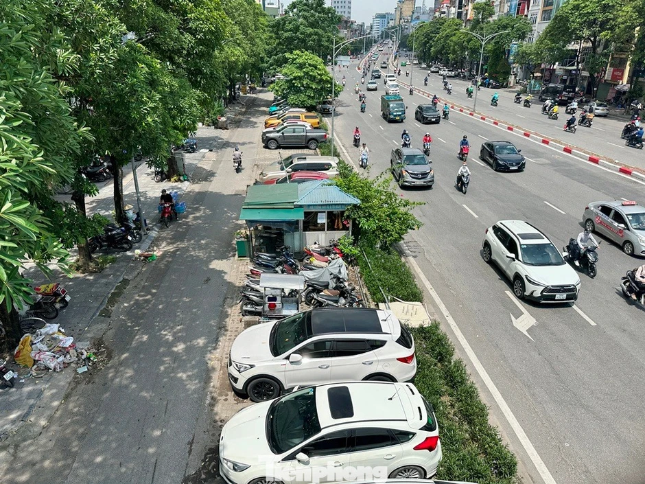 Hà Nội xây 4 'siêu' bãi xe kết hợp trạm sạc quy mô lớn, phục vụ hạn chế xe xăng vào nội đô
